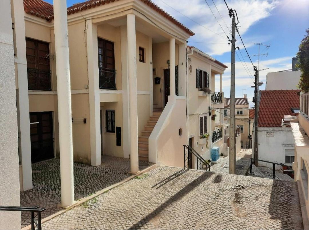Beach And Mountain Apartment Lisboa / Sesimbra Exterior photo